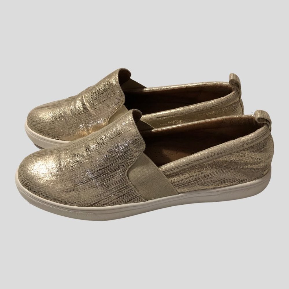 Susina Gold Metallic Sneakers-Sz 9.5